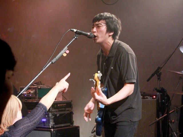 古舘伊知郎の長男がイケメン！あのバンドのボーカルだった（12枚目）