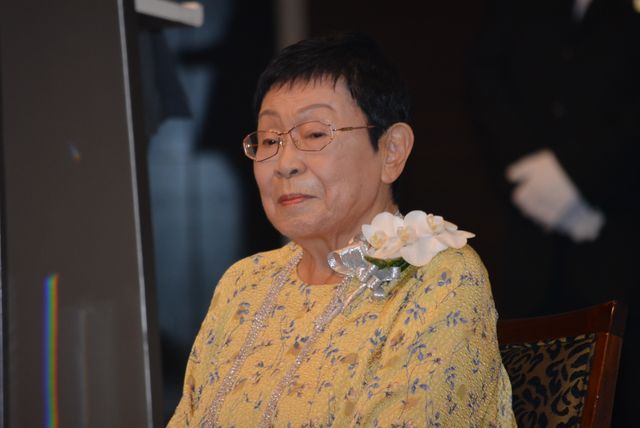松たか子、有村架純、竹内涼真ら第26回橋田賞授賞式へ（14枚目）
