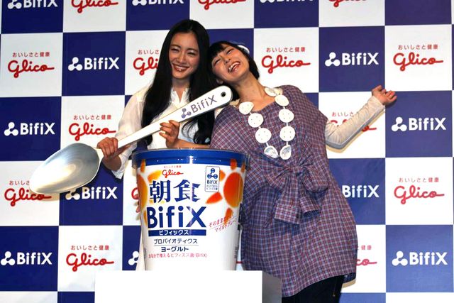 異色の組み合わせ…仲間由紀恵×鳥居みゆき写真ギャラリー（9枚目）