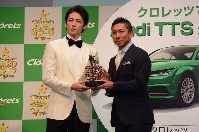 玉木宏、まだ結婚しない宣言！前園真聖、たんぽぽ・白鳥も出席「Clorets スッキリ・オブ・ザ・イヤー 2015」表彰式ギャラリー（6枚目）