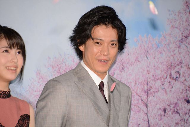 小栗旬＆北川景子12年前の姿も披露！『君の膵臓をたべたい』完成披露舞台あいさつ（7枚目）