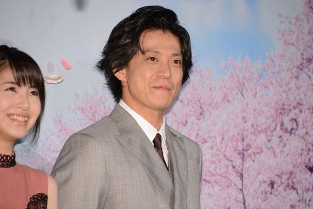 小栗旬＆北川景子12年前の姿も披露！『君の膵臓をたべたい』完成披露舞台あいさつ（8枚目）