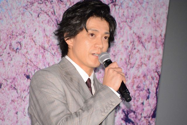 小栗旬＆北川景子12年前の姿も披露！『君の膵臓をたべたい』完成披露舞台あいさつ（18枚目）