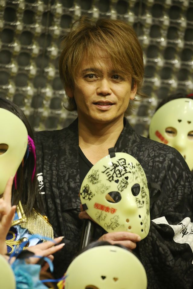 諸星和己が仮面女子のライブに乱入！フォトギャラリー（4枚目）