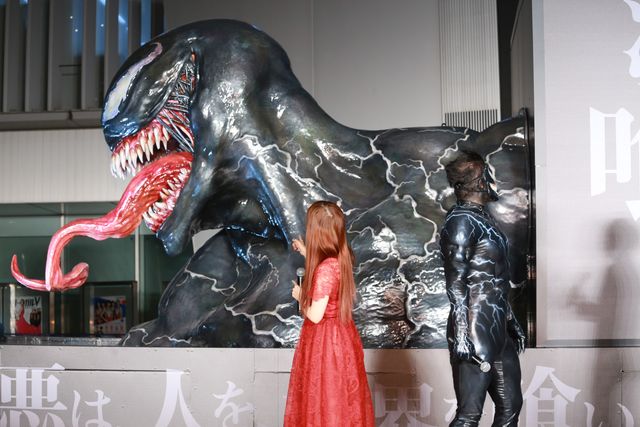 中村獅童“ヴェノム”コスプレを披露！諏訪部順一、中川翔子も驚き！（3枚目）