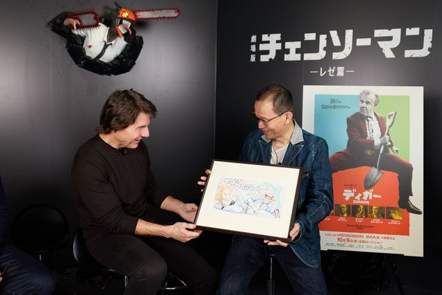 トム・クルーズ「進撃の巨人」展示に見入る「MAPPA EXPO 15th Anniversary」訪問（4枚目）