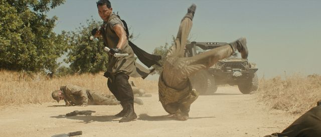 ニコラス・ケイジ、トニー・ジャーら出演『アースフォール JIU JITSU』場面カット（8枚目）