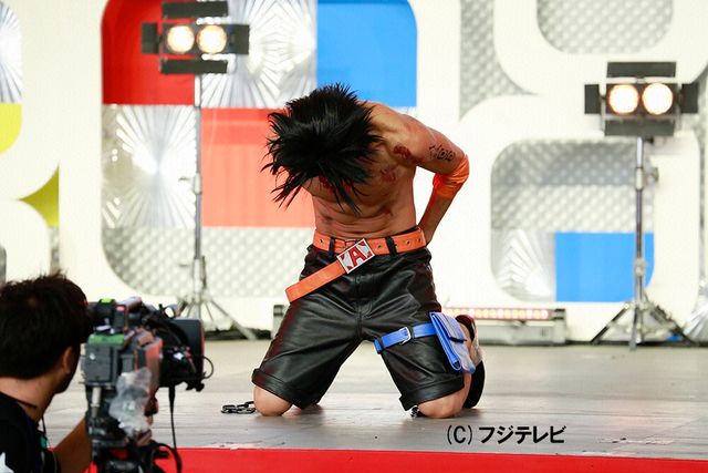 ケンコバのセニョール・ピンクが似合いすぎ！「ONE PIECE」コスプレイベント写真ギャラリー（3枚目）