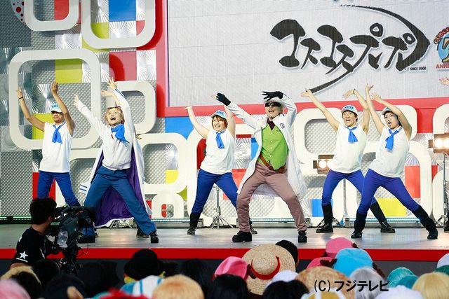 ケンコバのセニョール・ピンクが似合いすぎ！「ONE PIECE」コスプレイベント写真ギャラリー（4枚目）