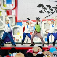 ケンコバのセニョール ピンクが似合いすぎ One Piece コスプレイベント写真ギャラリー フォトギャラリー シネマトゥデイ ケンコバのセニョール ピンクが似合いすぎ One Piece コスプレイベント写真ギャラリー フォトギャラリー シネマトゥデイ