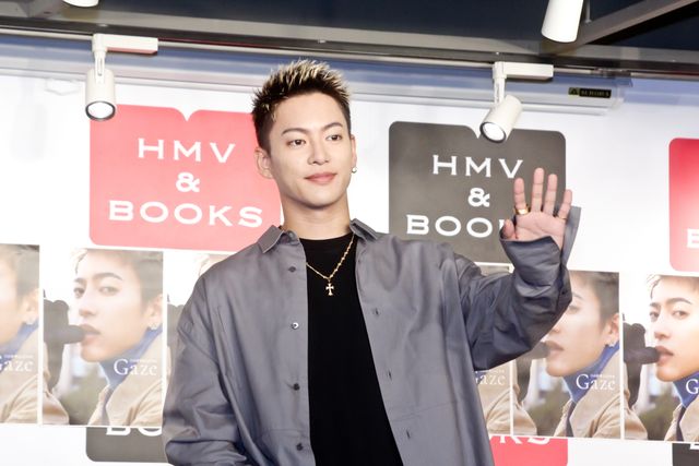 三山凌輝、1st写真集「Gaze」会見に笑顔で登壇！（13枚目）