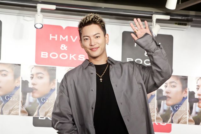 三山凌輝、1st写真集「Gaze」会見に笑顔で登壇！（15枚目）