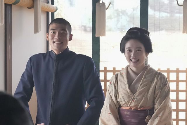 錦織（吉沢亮）が会いに来て…朝ドラ「ばけばけ」第56回の場面写真（4枚目）