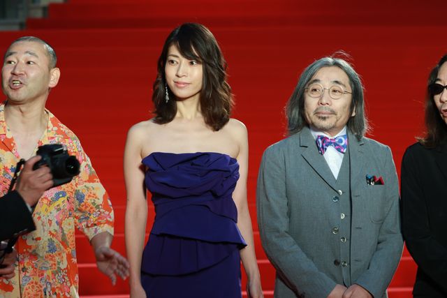 佐々木希のふ、太もも……!!東京国際映画祭レッドカーペットフォトギャラリー3（14枚目）