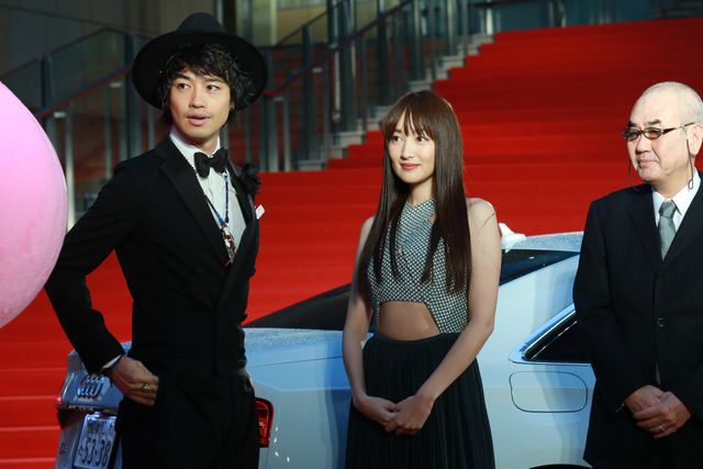 佐々木希のふ、太もも……!!東京国際映画祭レッドカーペットフォトギャラリー3（19枚目）