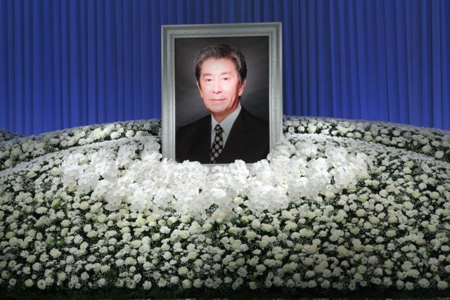 宇津井健さん「お別れの会」フォトギャラリー：フォトギャラリー