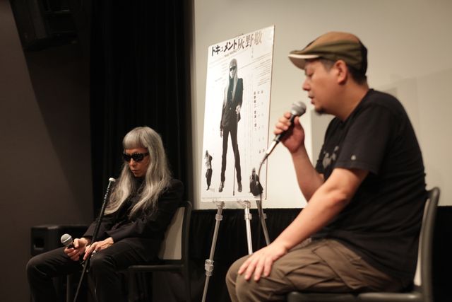 映画『ドキュメント 灰野敬二』の公開初日舞台挨拶フォトギャラリー（6枚目）