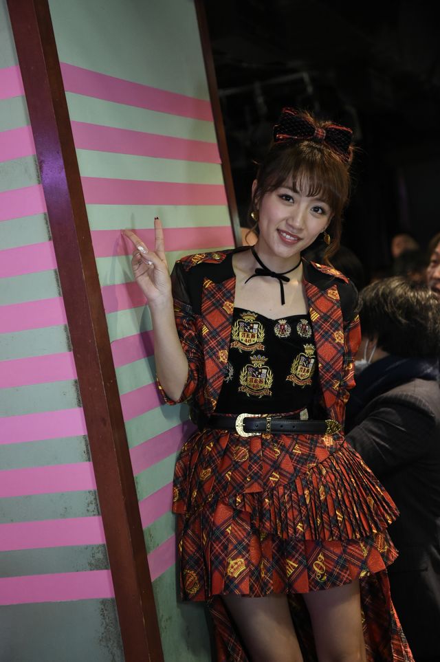 前田敦子、大島優子、篠田麻里子、板野友美…卒業メンバーも大集結！AKB48劇場10周年記念特別公演フォトギャラリー（21枚目）