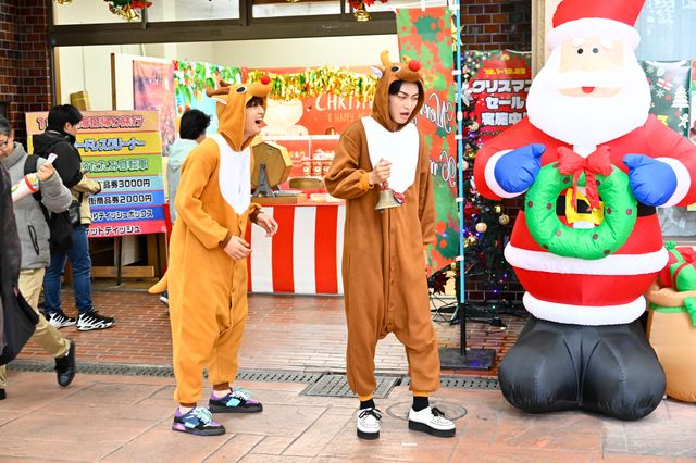 ショウマ＆絆斗がトナカイコスプレ！「仮面ライダーガヴ」第15話場面カット：フォトギャラリー