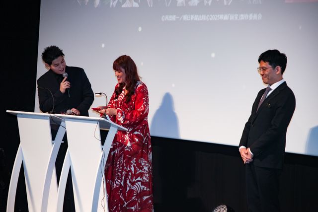 『国宝』李相日監督、BE:FIRST・LEOら「第1回映画館大賞」授賞式登壇！（19枚目）