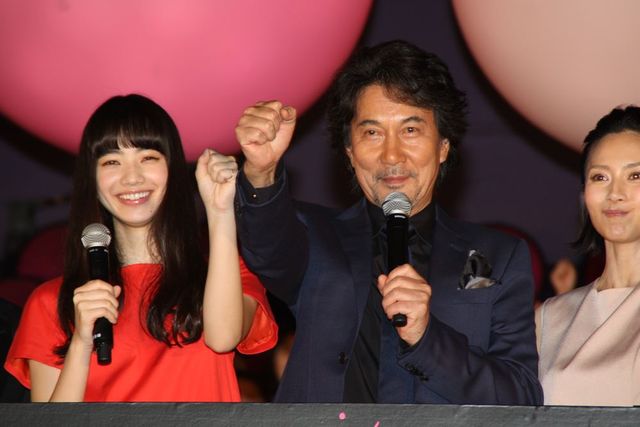 中谷＆橋本＆小松の美人女優陣が登壇！『渇き。』完成披露試写会フォトギャラリー（10枚目）