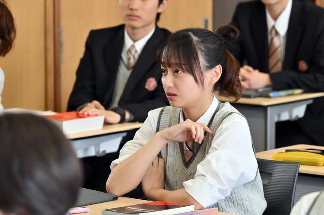 松坂桃李主演・日曜劇場「御上先生」第1話場面写真（15枚目）