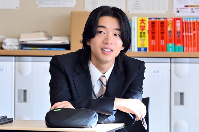 松坂桃李主演・日曜劇場「御上先生」第1話場面写真（24枚目）