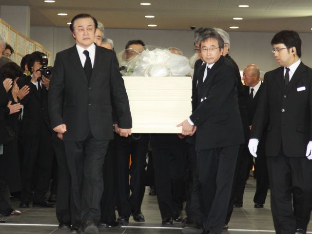 芦田愛菜、柄本明、大杉漣ら約400人が、100歳の映画監督、新藤兼人監督と最後のお別れに　画像ギャラリー（3枚目）