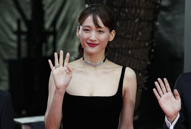 綾瀬はるか、大沢一菜、森井勇佑監督がレッドカーペットに（9枚目）