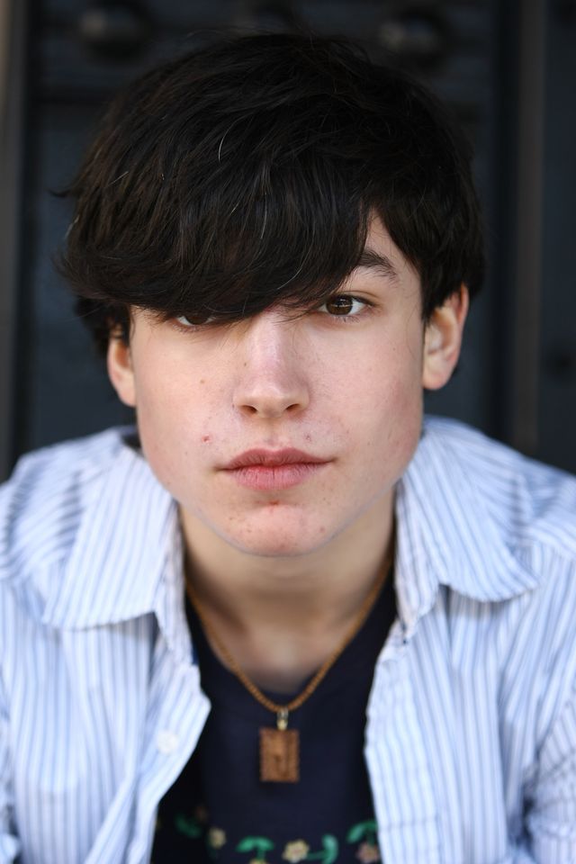 エズラ・ミラーの10年！成長の軌跡（2枚目）