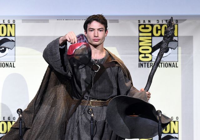 エズラ・ミラーの10年！成長の軌跡（13枚目）