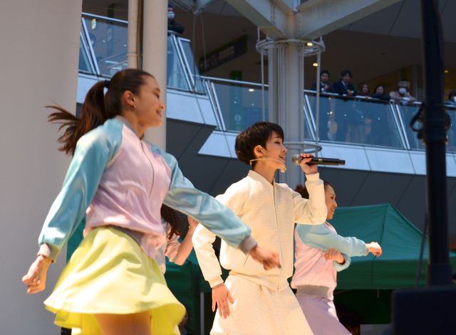 剛力彩芽が地元・神奈川県で凱旋ライブ！フォトギャラリー（3枚目）