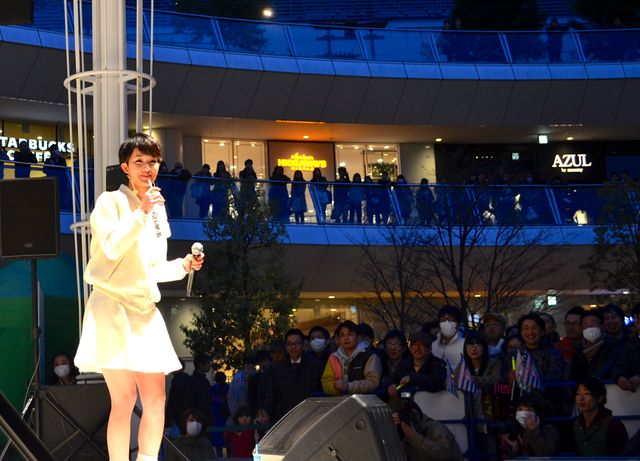 剛力彩芽が地元・神奈川県で凱旋ライブ！フォトギャラリー（10枚目）