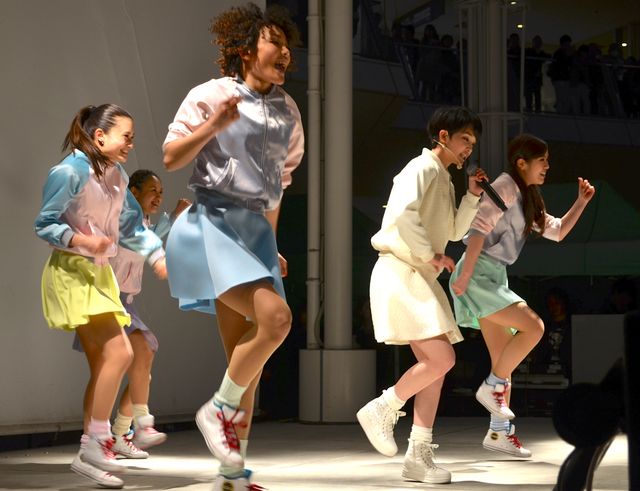 剛力彩芽が地元・神奈川県で凱旋ライブ！フォトギャラリー（12枚目）