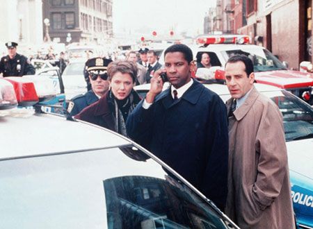 映画『マーシャル・ロー』の画像（3枚目）