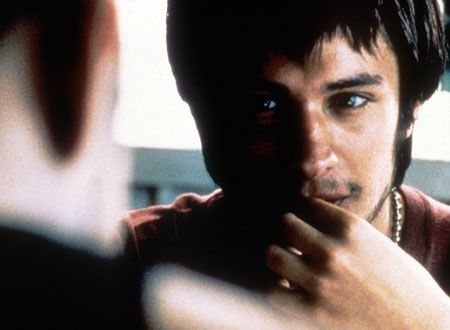 映画『アモーレス・ペロス』の画像（2枚目）