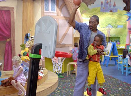 映画『チャーリーと１４人のキッズ』の画像（4枚目）