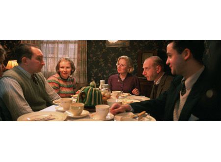 映画『ヴェラ・ドレイク』の画像（5枚目）