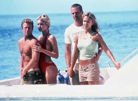 映画『イントゥ・ザ・ブルー』の画像（4枚目）