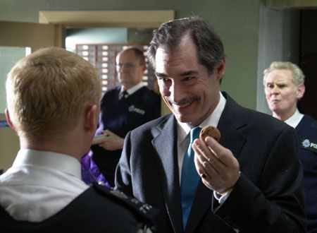 映画『ホット・ファズ　俺たちスーパーポリスメン！』の画像（3枚目）