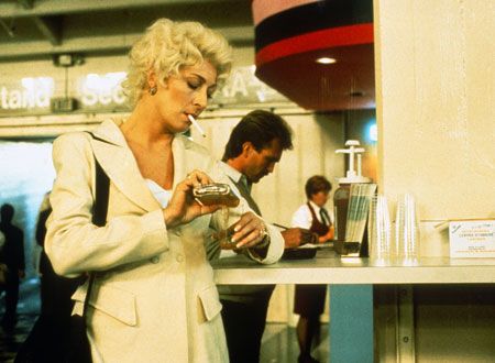 映画『グリフターズ/詐欺師たち』の画像（5枚目）