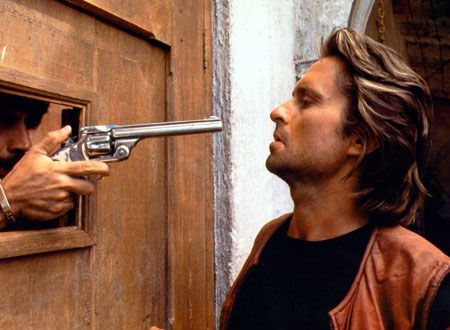 映画『ロマンシング・ストーン/秘宝の谷』の画像（4枚目）