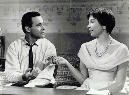 映画『アパートの鍵貸します』の画像（3枚目）