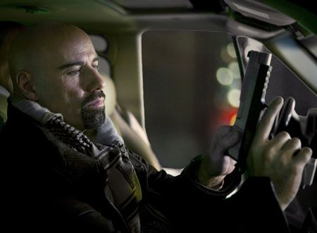 映画『パリより愛をこめて』の画像（5枚目）