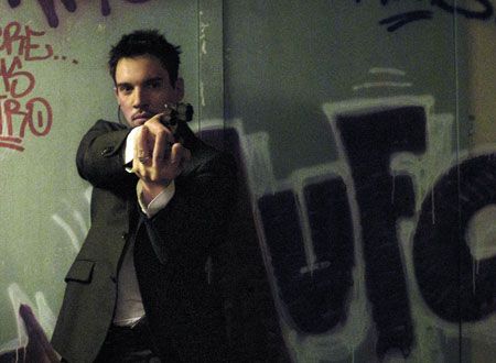 映画『パリより愛をこめて』の画像（6枚目）