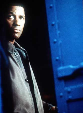 映画『悪魔を憐れむ歌』の画像（4枚目）