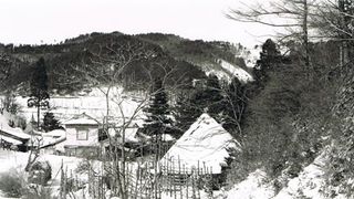 こつなぎ 山を巡る百年物語
