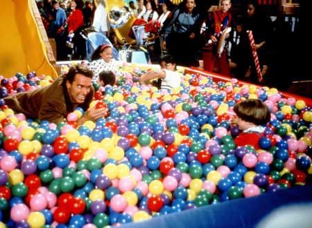 映画『ジング ル・オール・ザ・ウェイ』の画像（2枚目）