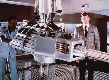 映画『007／黄金銃を持つ男』の画像（2枚目）