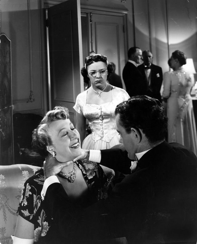 映画『見知らぬ乗客』の画像（3枚目）